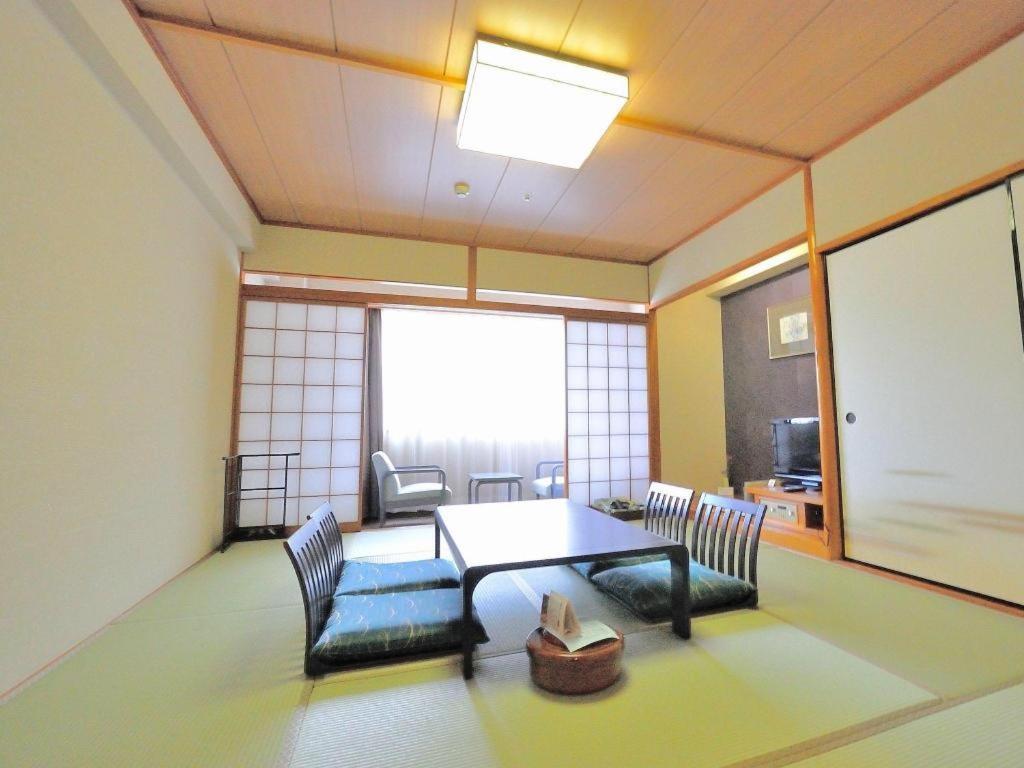 Tateyama Kokusai Hotel Toyama Station Extérieur photo