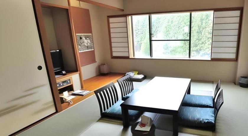 Tateyama Kokusai Hotel Toyama Station Extérieur photo